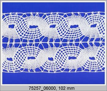 Cotton bobbin lace insert 75257, width 102 mm, white