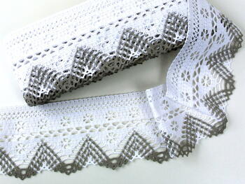 Bobbin lace No. 75529 white/dark linen | 30 m - 1