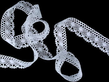 Bobbin lace No. 75560 white | 30 m - 1