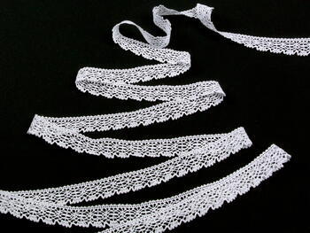 Bobbin lace No. 81032 white | 30 m - 1