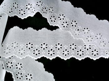 Embroidery lace No. 65007 white | 9,2 m - 2