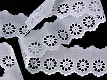 Embroidery lace No. 65019 white | 9,2 m - 2