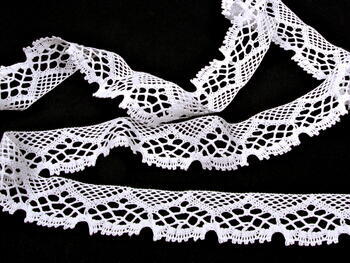 Cotton bobbin lace 75022, width 45 mm, white - 2
