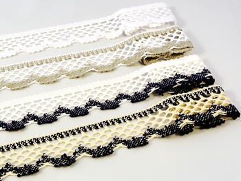 Cotton bobbin lace 75067, width 47 mm, white/dark linen gray - 2