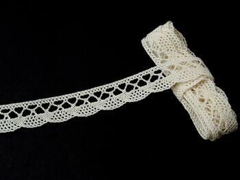 Cotton bobbin lace 75099, width 18 mm, light cream - 2