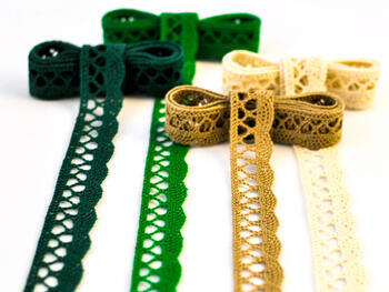 Cotton bobbin lace 75099, width 18 mm, light green - 2