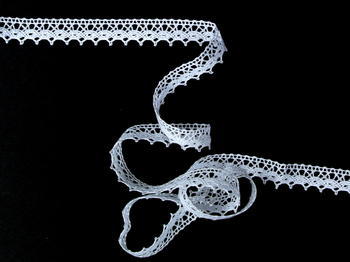 Bobbin lace No. 82154 white | 30 m - 2
