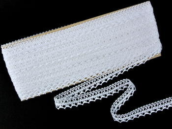 Bobbin lace No. 82302 white | 30 m - 2