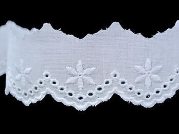 Embroidery lace No. 65028 white | 9,2 m - 3