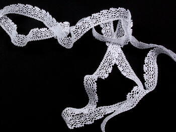 Bobbin lace No. 81032 white | 30 m - 3