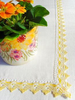 Cotton bobbin lace 75041, width 40 mm, white/yellow/light yellow - 4