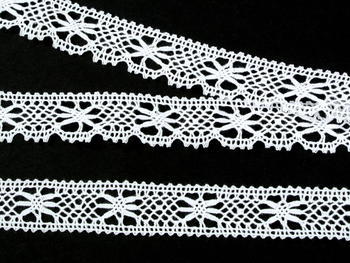 Bobbin lace No. 75621 white | 30 m - 4
