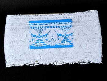 Bobbin lace No. 82110 white | 30 m - 4